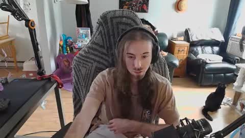 Snapshot of thefabuloussam chatting on November 28, 2025, 6:10 pm Thefabulousam Independent Model online show from November 28, 2025, 6:10 pm