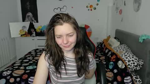 TheFarmergirl online show from March 23, 2026, 5:28 pm