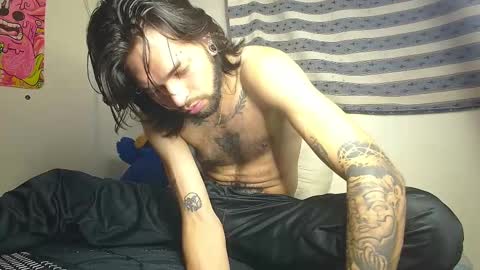 Snapshot of theferxxo_12 chatting on February 5, 2025, 1:37 am independent Model online show from February 5, 2025, 1:37 am