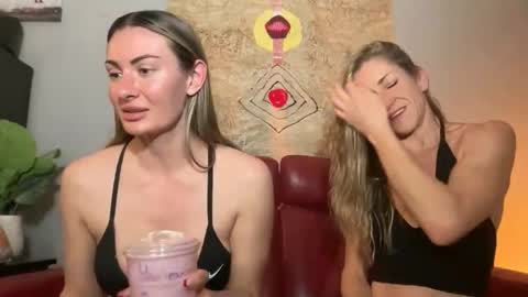 Alyssa Rhoades online show from April 6, 2026, 2:09 am