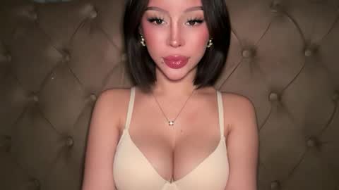 Snapshot of thegreat_legacy chatting on April 24, 2026, 3:42 am Elle dont forget to folloW me and thumbs up online show from April 24, 2026, 3:42 am