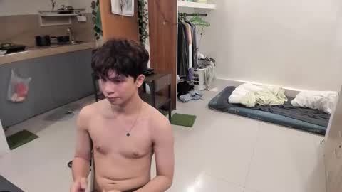 Green online show from November 11, 2025, 8:20 pm