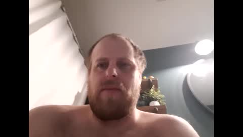 Snapshot of thehammerxx chatting on February 17, 2025, 10:29 am thehammerxx online show from February 17, 2025, 10:29 am