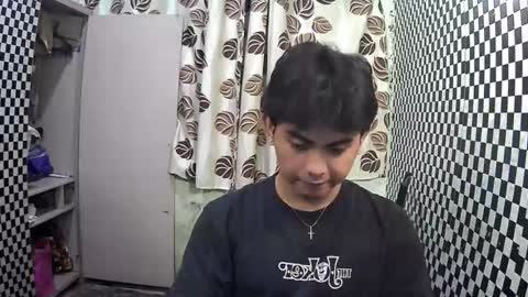 Xerxis online show from January 6, 2025, 6:31 pm