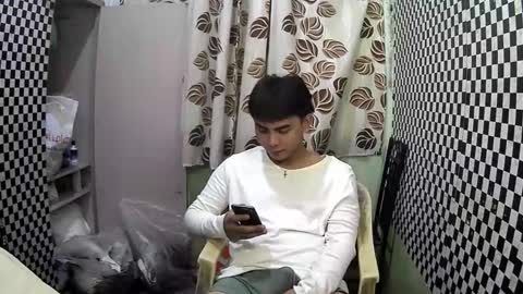 Xerxis online show from February 6, 2025, 8:13 pm