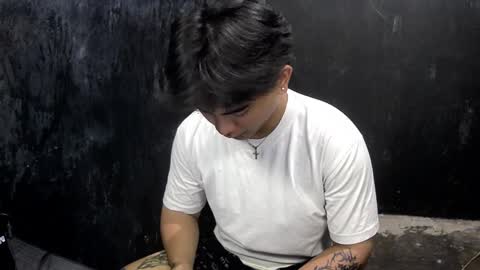 Xerxis online show from March 12, 2025, 4:56 pm