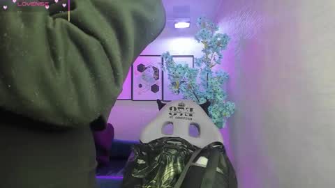 Theia  online show from January 13, 2026, 12:21 pm