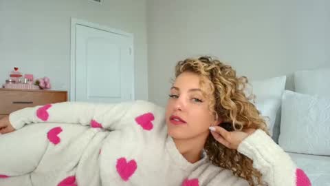 Lily Marie online show from January 10, 2025, 8:04 pm
