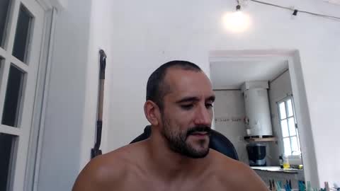 Snapshot of thekingofpains chatting on February 17, 2025, 1:53 pm KINGOFPAINS online show from February 17, 2025, 1:53 pm