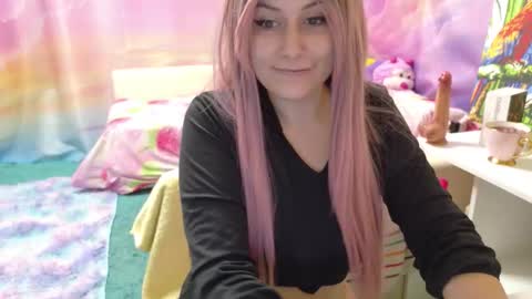 Snapshot of thelaylarose chatting on September 20, 2025, 2:56 am Layla Rose online show from September 20, 2025, 2:56 am