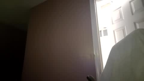 Snapshot of themadhatter710 chatting on February 14, 2025, 6:34 am Frank online show from February 14, 2025, 6:34 am