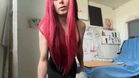 Lucy Lucy online show from February 25, 2026, 4:05 pm