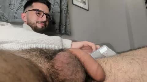 themmistokles online show from December 13, 2024, 5:10 pm