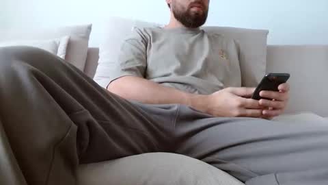 TheMonarchGoat online show from February 28, 2026, 9:32 am