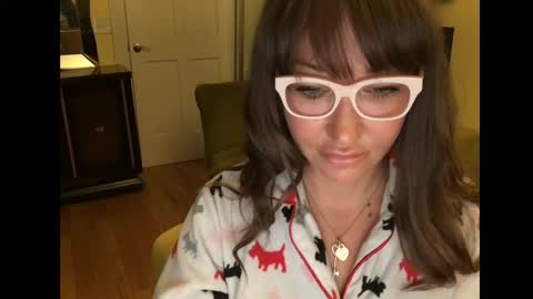 Cach Nelson online show from October 27, 2025, 8:07 am