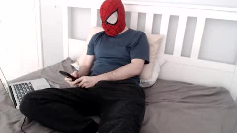 thenakedspidey online show from February 12, 2026, 11:27 am