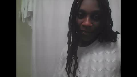 Snapshot of thenaturalgoddess chatting on January 9, 2025, 6:04 pm TheNaturalGoddess online show from January 9, 2025, 6:04 pm
