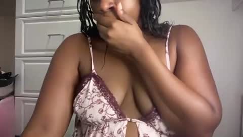 TheNaturalGoddess online show from July 6, 2026, 5:26 pm