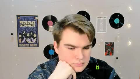 Snapshot of theo_drift chatting on January 7, 2026, 9:23 am theo_drift online show from January 7, 2026, 9:23 am