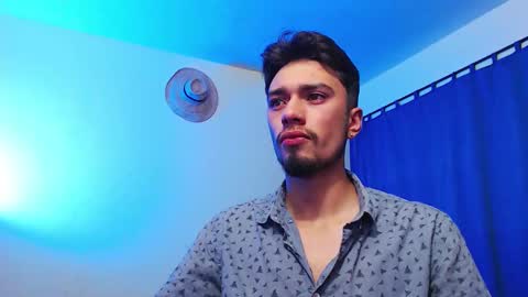 Theo online show from November 29, 2025, 9:45 am