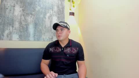 Snapshot of theo_wood3 chatting on June 2, 2026, 9:50 pm Theo online show from June 2, 2026, 9:50 pm