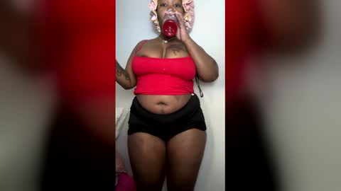 Snapshot of theoneandonlydoll chatting on February 25, 2026, 5:11 pm theoneandonlydoll online show from February 25, 2026, 5:11 pm