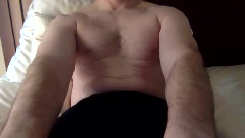 Snapshot of theonenextdoor1 chatting on January 18, 2025, 4:21 pm theonenextdoor1 online show from January 18, 2025, 4:21 pm