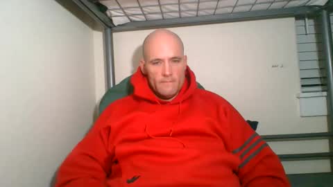 Snapshot of theoutfitter chatting on December 19, 2025, 12:23 pm MISTERPOWERS online show from December 19, 2025, 12:23 pm