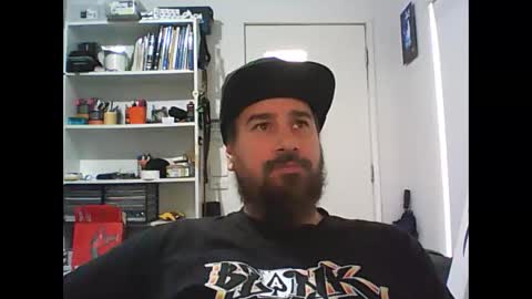 Snapshot of theozbeardguy chatting on February 15, 2025, 2:04 am aussiebeard online show from February 15, 2025, 2:04 am
