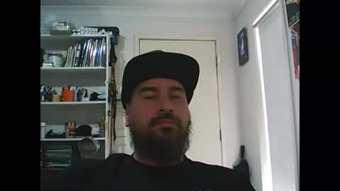 Snapshot of theozbeardguy chatting on March 9, 2025, 11:03 pm aussiebeard online show from March 9, 2025, 11:03 pm