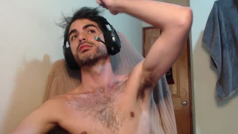 Santiago Enrique online show from February 8, 2025, 4:14 am