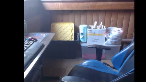 therealbigcheese0695 online show from January 22, 2025, 8:28 pm