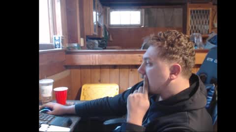 therealbigcheese0695 online show from February 11, 2025, 9:46 pm