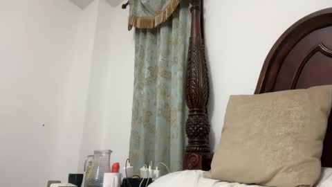 therealcamilabaddie online show from February 14, 2025, 7:59 am