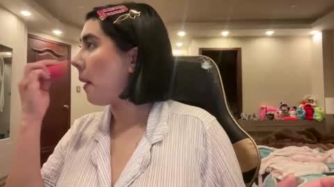 therealcamilabaddie online show from November 6, 2025, 4:35 am