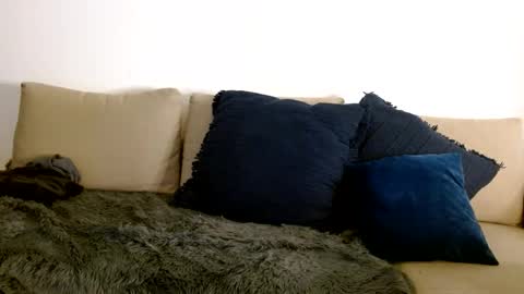 Snapshot of therealkingyoshi chatting on January 26, 2025, 10:24 pm Yoshi online show from January 26, 2025, 10:24 pm