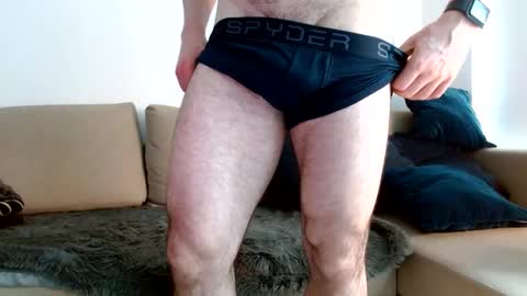 Snapshot of therealkingyoshi chatting on February 17, 2025, 7:21 pm Yoshi online show from February 17, 2025, 7:21 pm