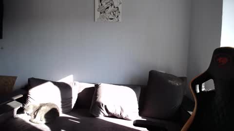 Nick   online show from September 28, 2025, 6:19 am