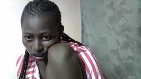 Snapshot of therry_heart chatting on March 8, 2026, 1:26 pm hearty online show from March 8, 2026, 1:26 pm