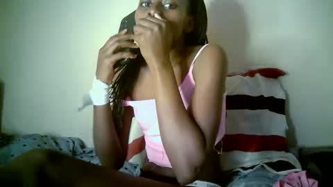 Snapshot of therry_heart chatting on May 1, 2026, 3:49 pm hearty online show from May 1, 2026, 3:49 pm