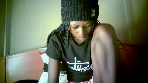 Snapshot of therry_heart chatting on May 2, 2026, 3:55 am hearty online show from May 2, 2026, 3:55 am