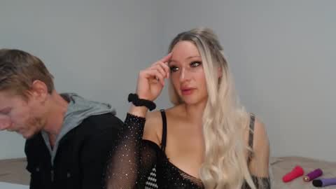 Snapshot of thescarlettshay chatting on October 2, 2025, 3:57 am TheScarlettShay online show from October 2, 2025, 3:57 am