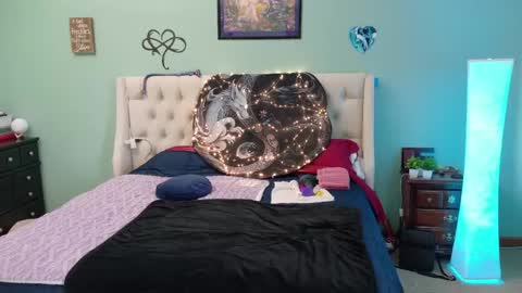 TheSexualDragon online show from April 16, 2026, 4:19 pm