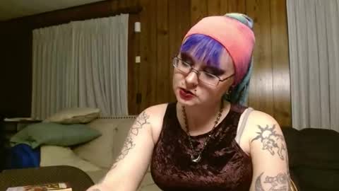 Siren of the Fae online show from April 4, 2026, 12:20 am