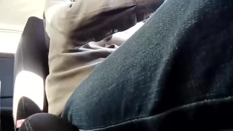 thesixpack_ online show from September 9, 2025, 12:37 pm