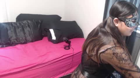TheTease Room online show from October 13, 2025, 1:11 pm