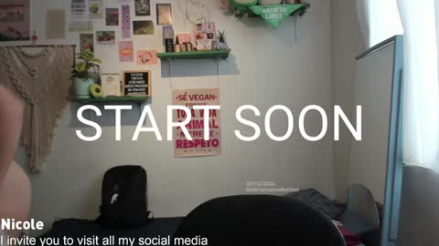 Nicole online show from December 30, 2024, 8:15 pm