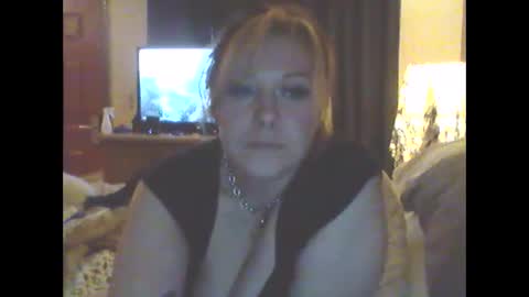 theunbound07 online show from October 12, 2025, 1:32 pm