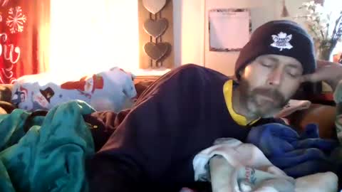 Snapshot of theycallmemellowthebreeze chatting on December 11, 2024, 5:37 pm mellow online show from December 11, 2024, 5:37 pm