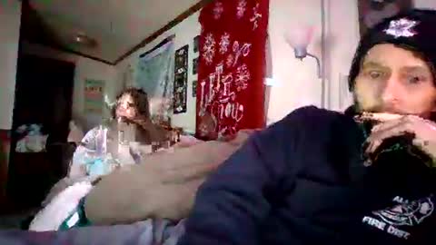 Snapshot of theycallmemellowthebreeze chatting on January 5, 2025, 1:56 am mellow online show from January 5, 2025, 1:56 am